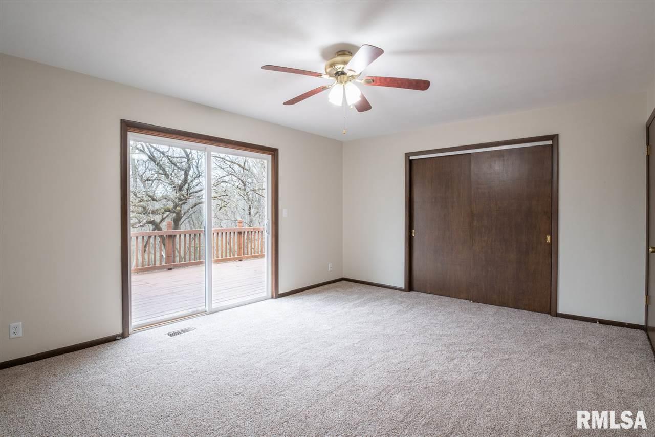 4709 North Koerner Road Peoria, IL 61615 - Photo 11 of 36 Gallery Image 11