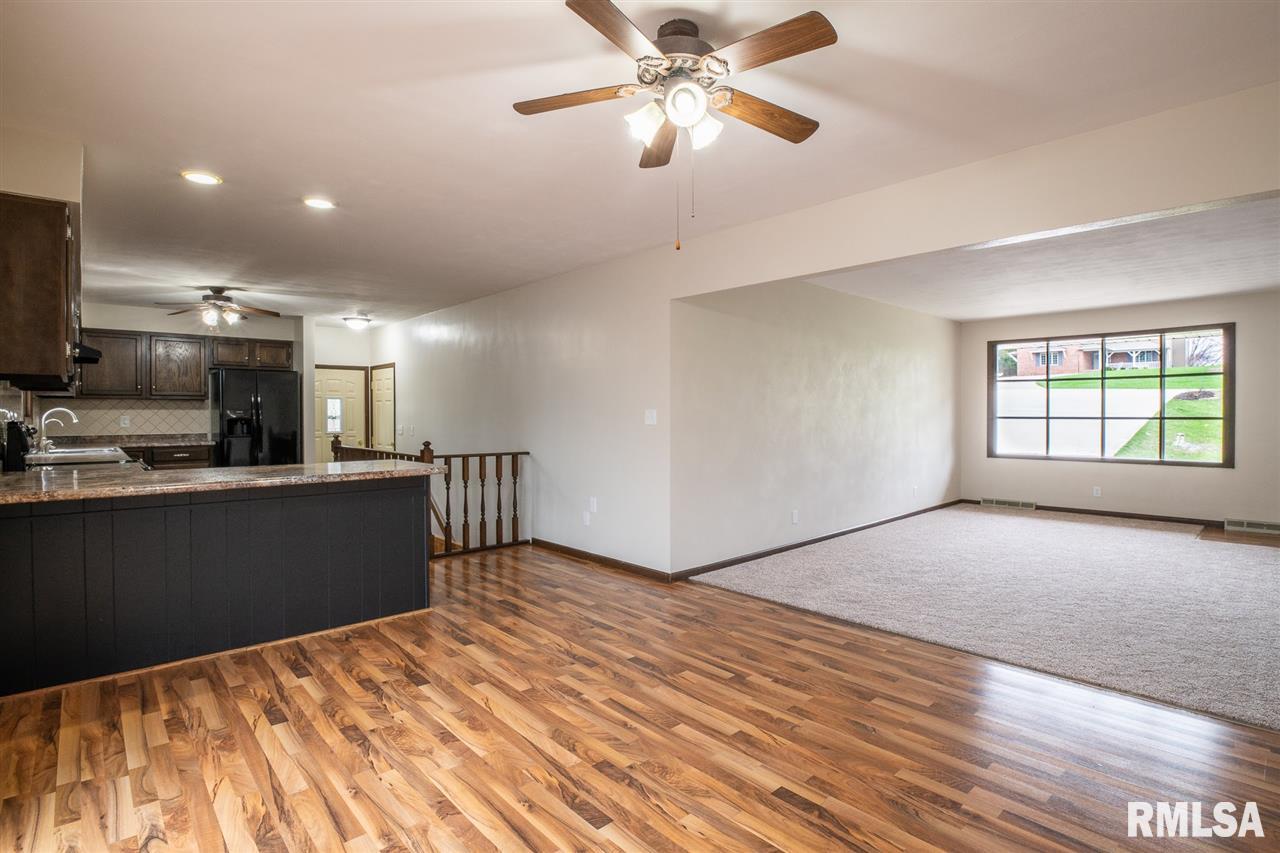 4709 North Koerner Road Peoria, IL 61615 - Photo 14 of 36 Gallery Image 14