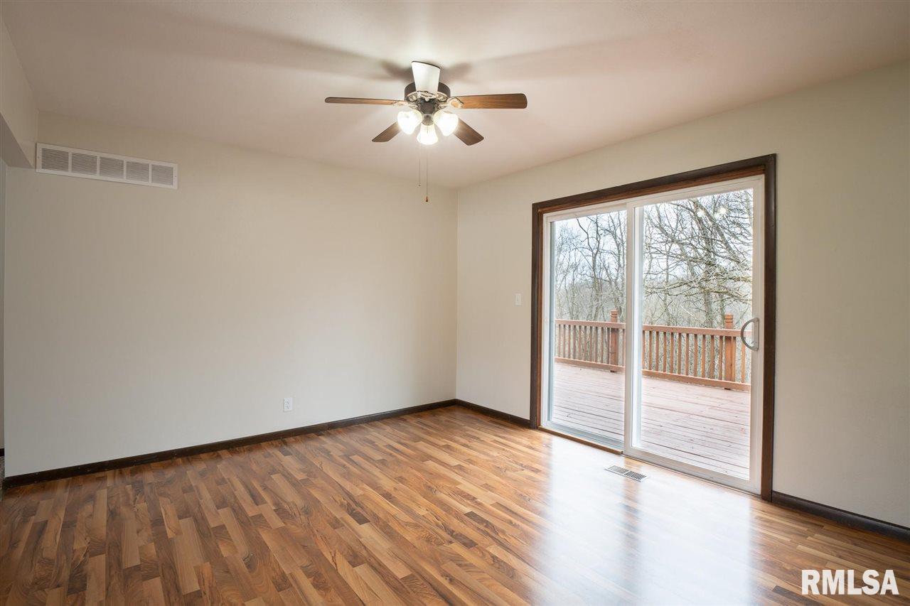 4709 North Koerner Road Peoria, IL 61615 - Photo 18 of 36 Gallery Image 18