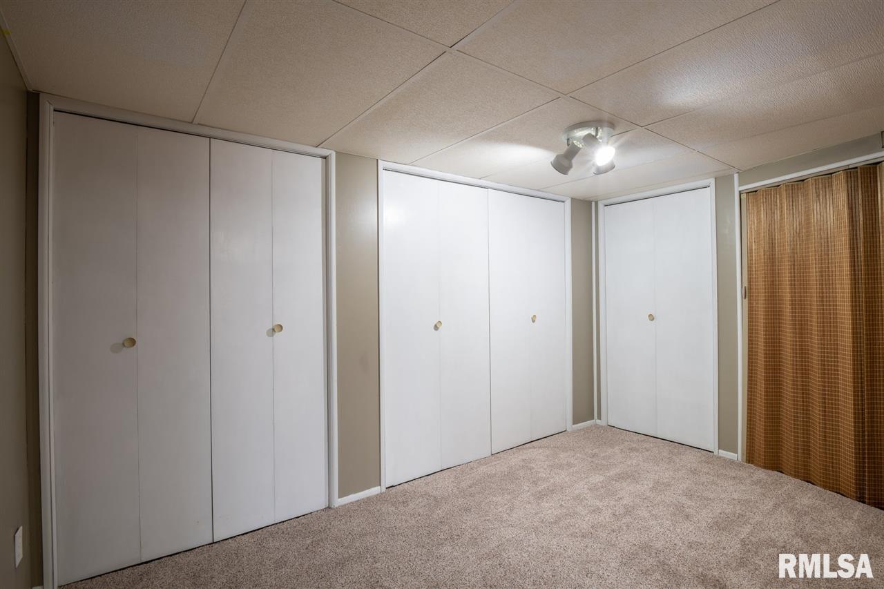 4709 North Koerner Road Peoria, IL 61615 - Photo 30 of 36 Gallery Image 30