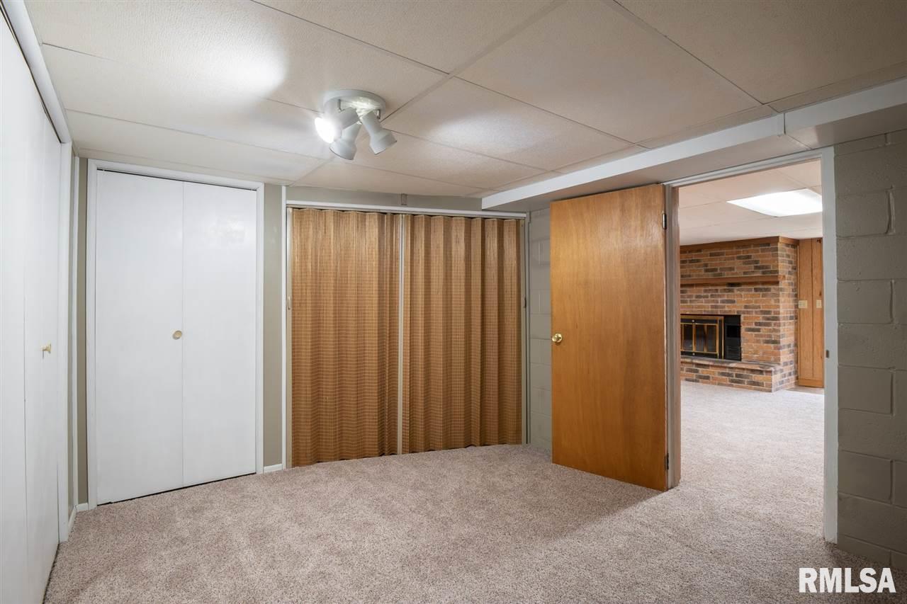 4709 North Koerner Road Peoria, IL 61615 - Photo 31 of 36 Gallery Image 31