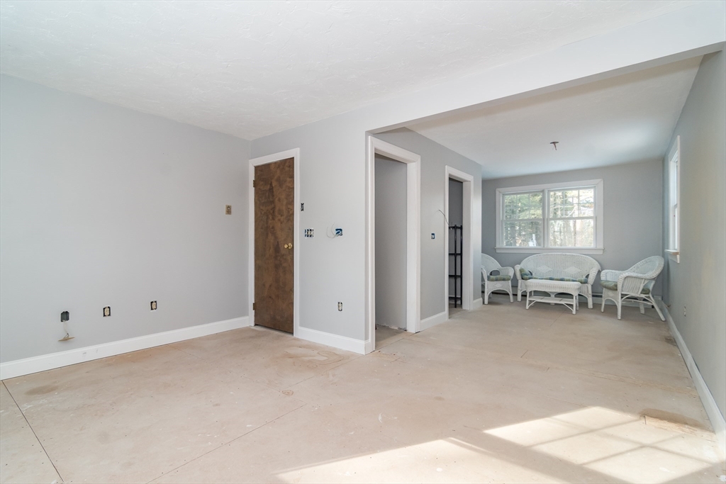 54 Spectacle Hill Road Bolton, MA 01740 - Photo 15 of 34