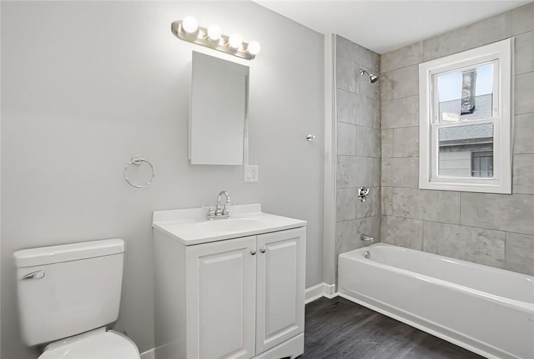 188 Division Street, Unit 2R Woonsocket, RI 02895 - Photo 10 of 19