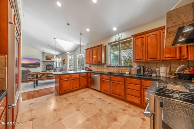 $1,225,000 | 2730 Kayne Avenue, Minden, NV 89423