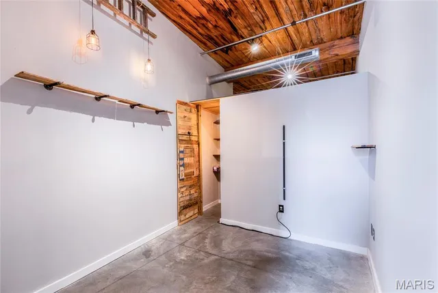 $175,000 | 721 North 17th Street, Unit 207, St. Louis, MO 63103