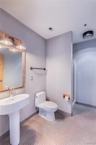 $175,000 | 721 North 17th Street, Unit 207, St. Louis, MO 63103