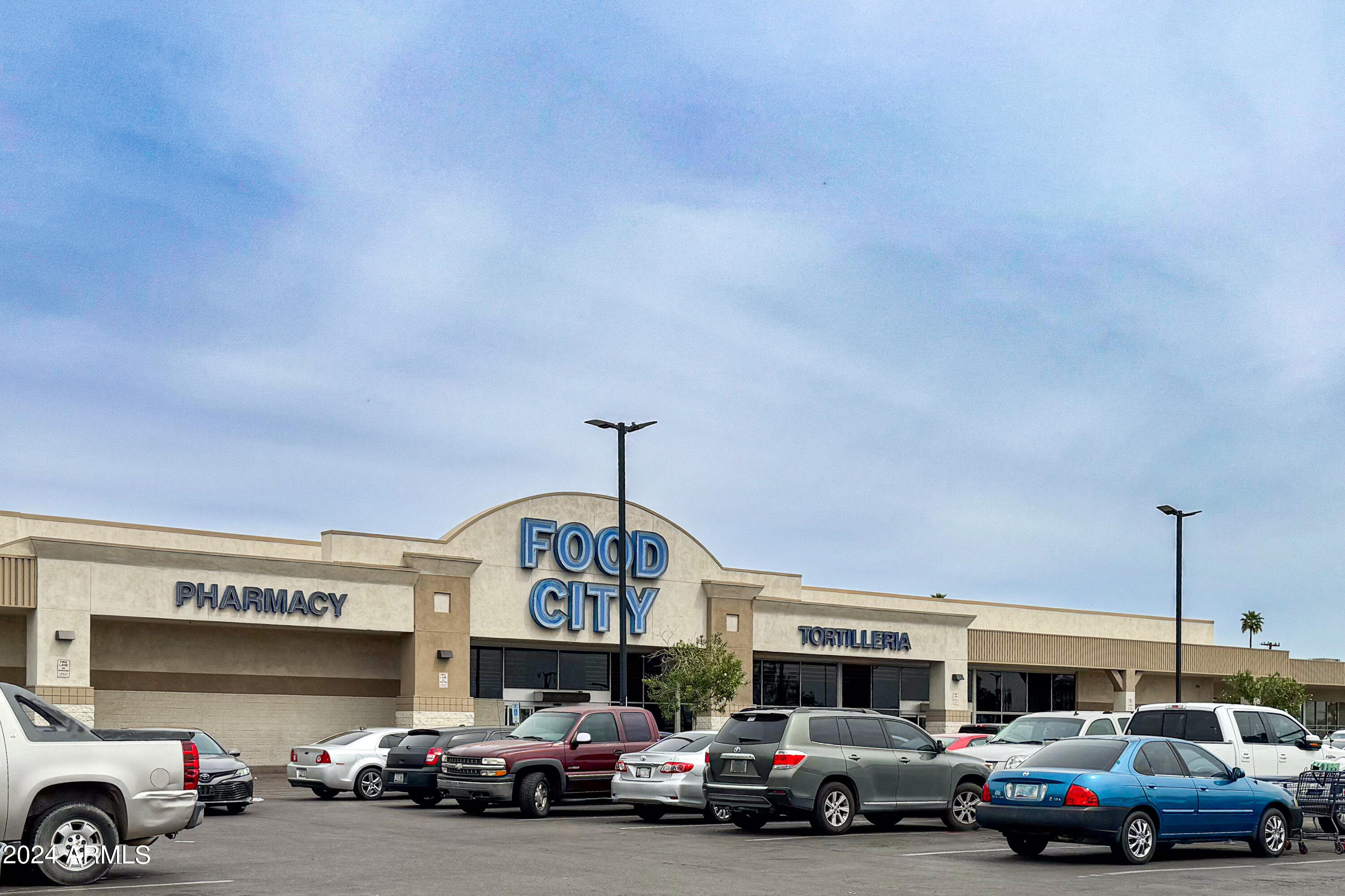 3601 West Melvin Street, Unit 7 Phoenix, AZ 85009 - Photo 21 of 26 a view of parking