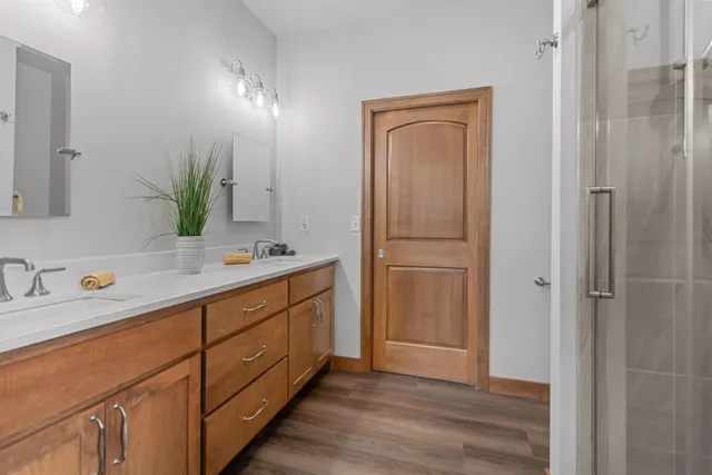 $454,900 | 810 Whisper Falls Lane, Menasha, WI 54952