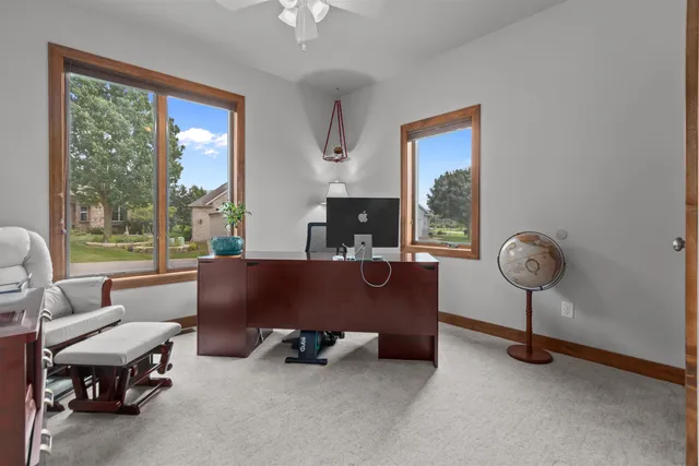 $454,900 | 810 Whisper Falls Lane, Menasha, WI 54952