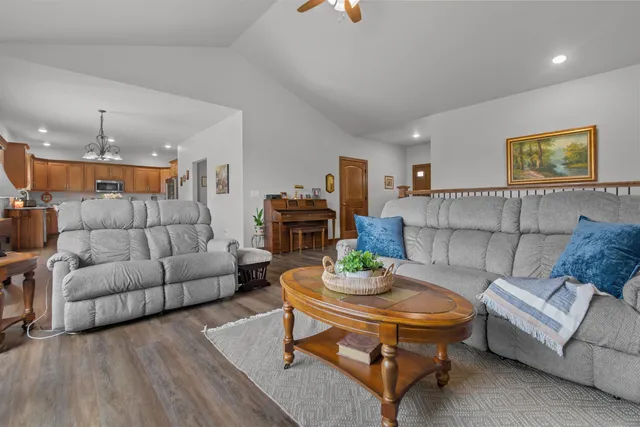 $454,900 | 810 Whisper Falls Lane, Menasha, WI 54952