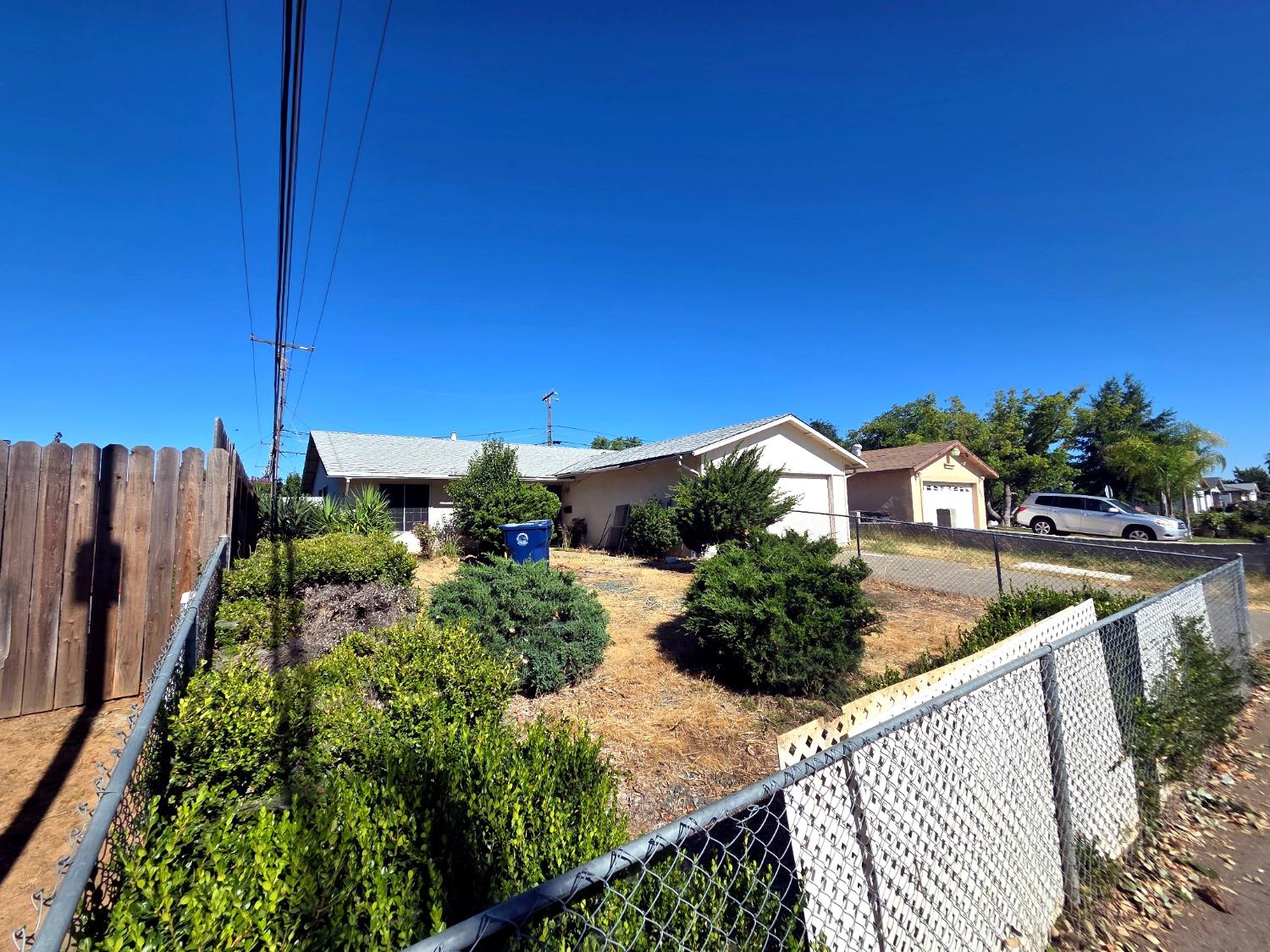 10229 South White Rock Road Rancho Cordova, CA 95670 - Photo 3 of 16