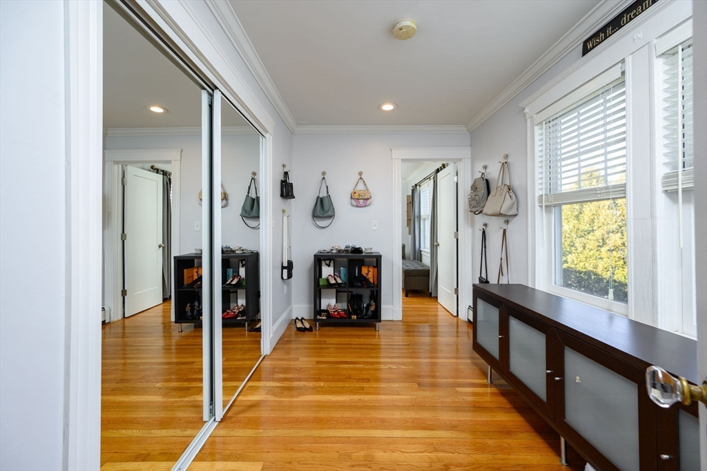 1099 Brook Road Milton, MA 02186 - Photo 20 of 41