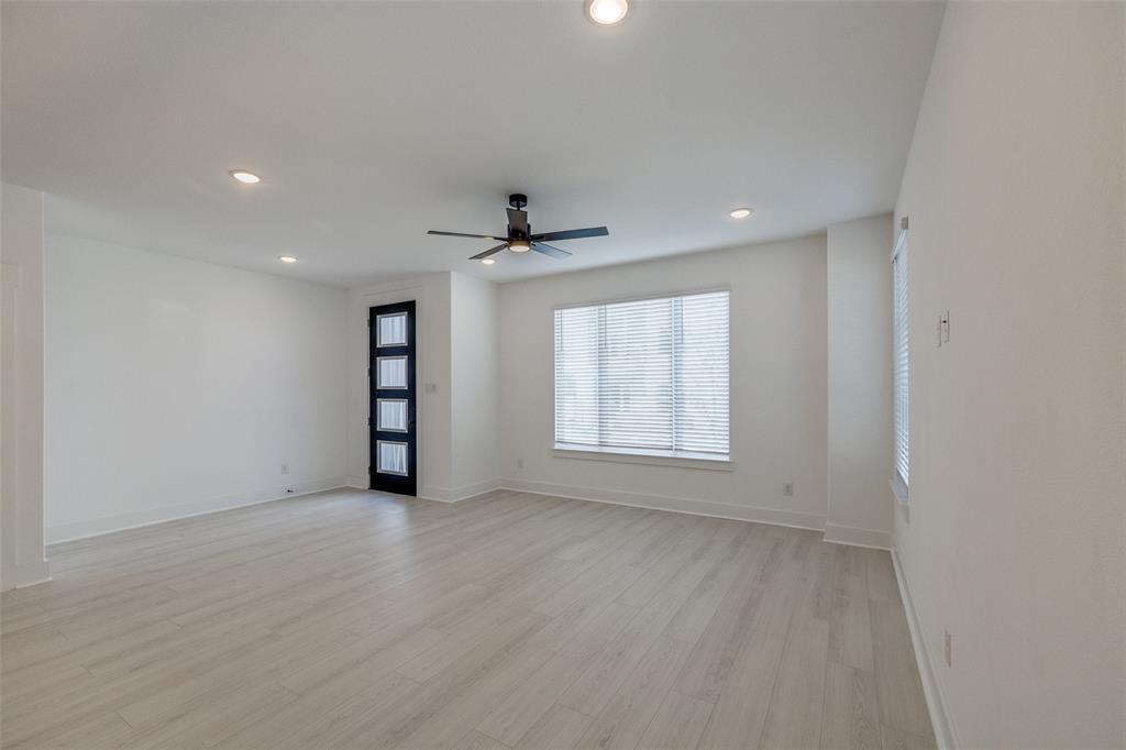 830 Trace Hawk Lane Arlington, TX 76005 - Photo 3 of 25