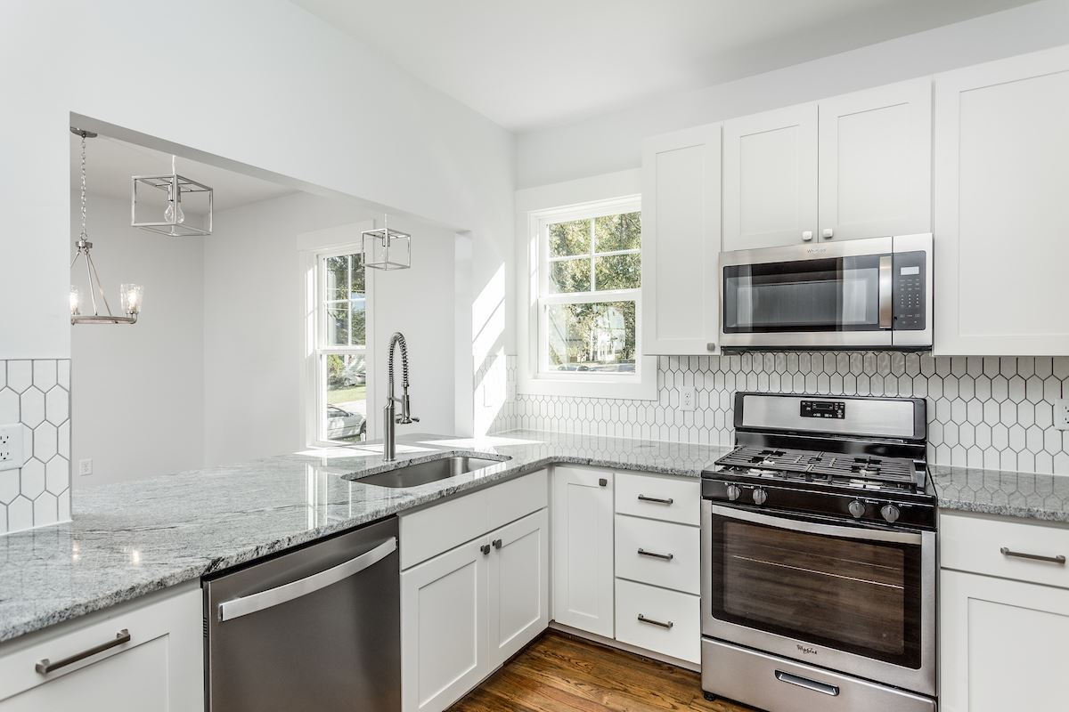 2700 Newbold Street Raleigh, NC 27603 - Photo 10 of 23 Gas Stove