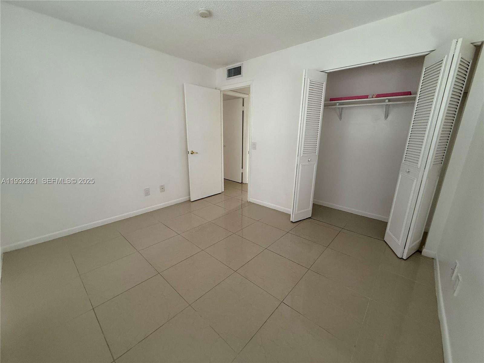 Arrowhead Condominium Davie, FL 33324 - Photo 12 of 35