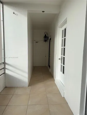 $1,950 | Arrowhead Condominium, Davie, FL 33324