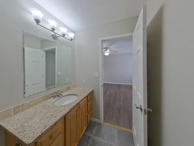 $3,679 | 15012 Viewcrest Lane, Burnsville, MN 55306