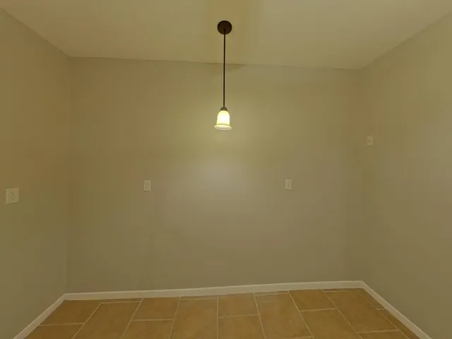 $3,679 | 15012 Viewcrest Lane, Burnsville, MN 55306