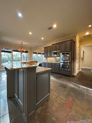 $3,700 | 2922 Ivory Creek, San Antonio, TX 78258