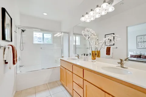 $1,025,000 | 2165 Sonador Commons, San Jose, CA 95128