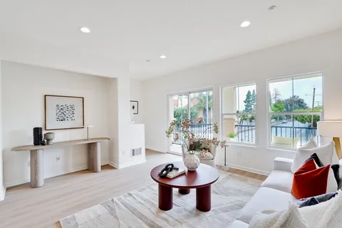 $1,025,000 | 2165 Sonador Commons, San Jose, CA 95128