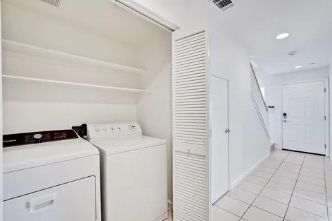 $1,025,000 | 2165 Sonador Commons, San Jose, CA 95128