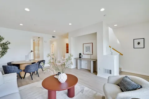 $1,025,000 | 2165 Sonador Commons, San Jose, CA 95128