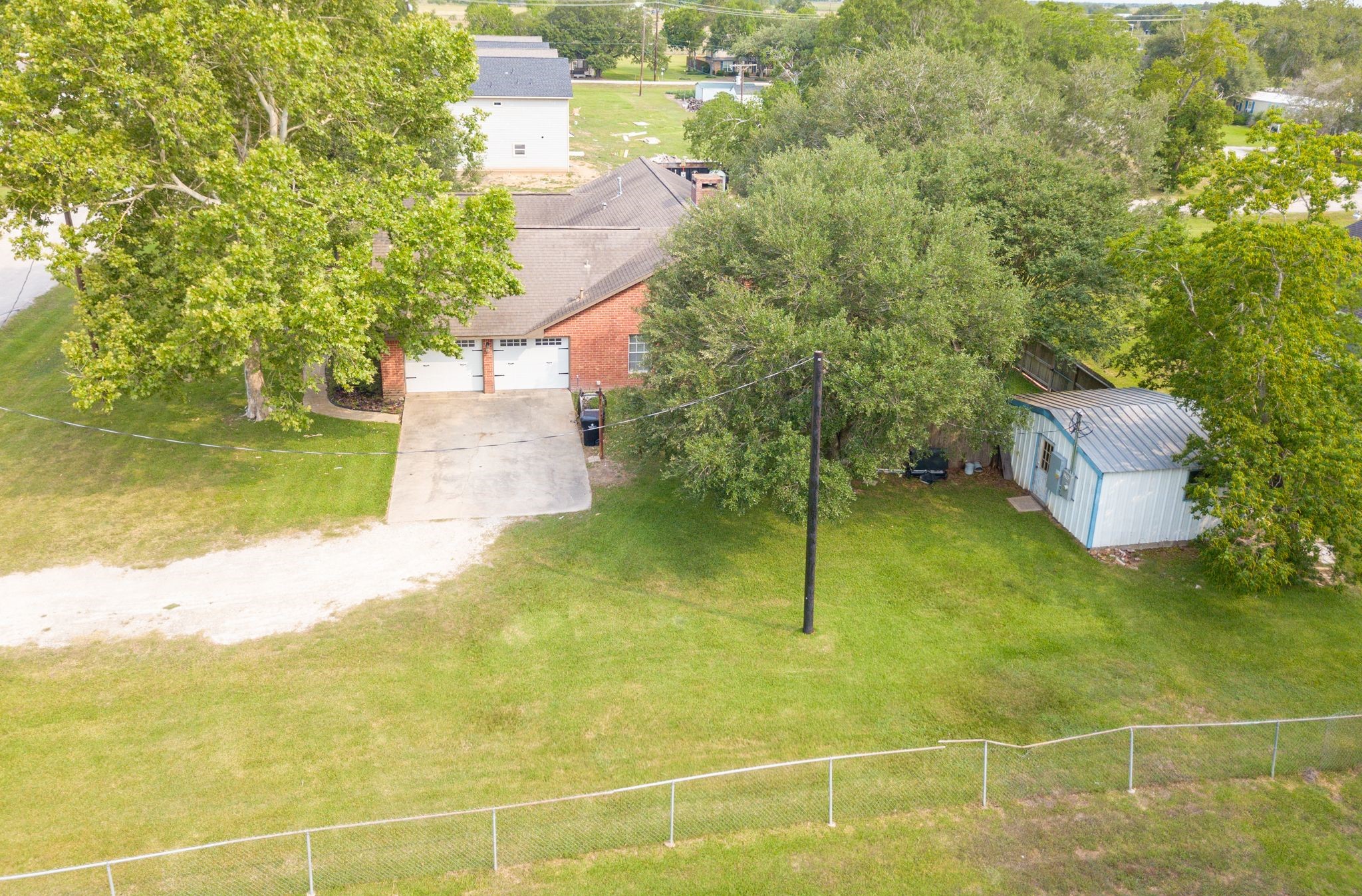 330 North 4th Street Beasley, TX 77417 - Photo 17 of 40