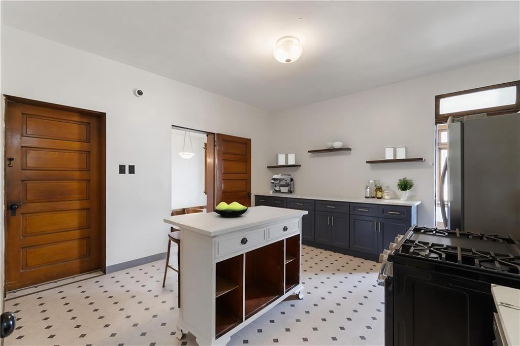 803 Brownsville Road Pittsburgh, PA 15210 - Photo 23 of 50 Gallery Image 23