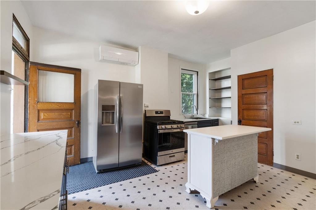803 Brownsville Road Pittsburgh, PA 15210 - Photo 24 of 50 Gallery Image 24