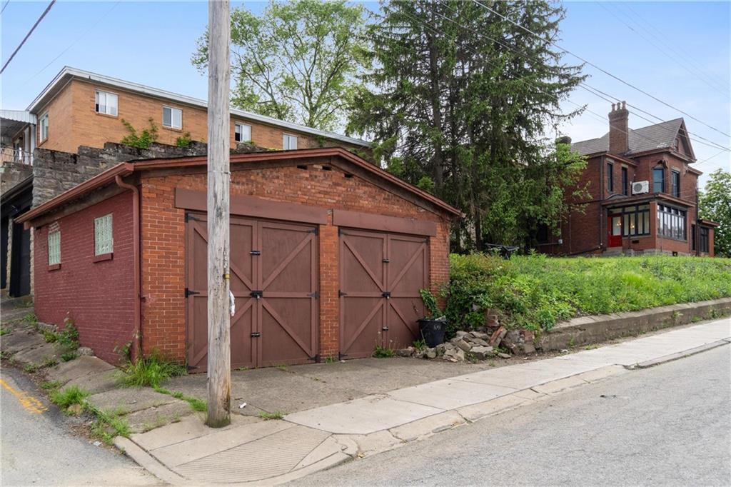 803 Brownsville Road Pittsburgh, PA 15210 - Photo 45 of 50 Gallery Image 45