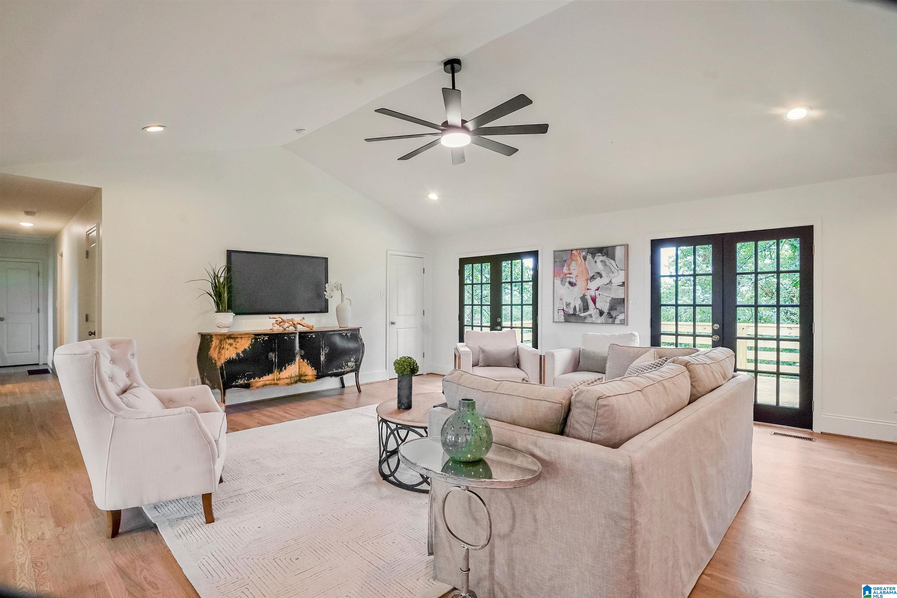 125 Shades Crest Road Birmingham, AL 35226 - Photo 10 of 57