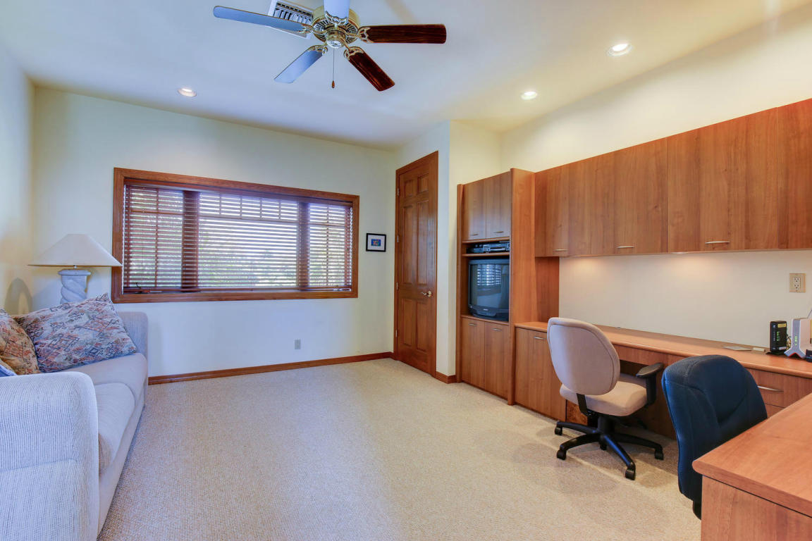 99 Northeast Spanish Trail Boca Raton, FL 33432 - Photo 18 of 30 d16