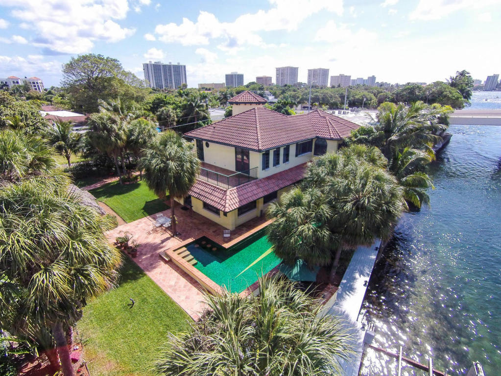 99 Northeast Spanish Trail Boca Raton, FL 33432 - Photo 4 of 30 d2