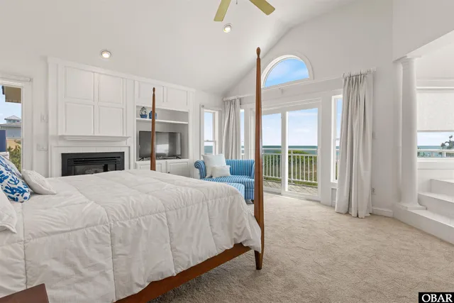 $2,499,000 | 925 Lighthouse Drive, Corolla, NC 27927