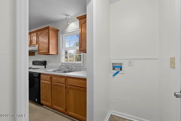 $1,500 | 219 Edgewood Drive, Jacksonville, NC 28546