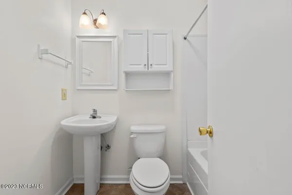 $1,500 | 219 Edgewood Drive, Jacksonville, NC 28546