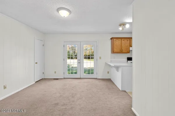 $1,500 | 219 Edgewood Drive, Jacksonville, NC 28546