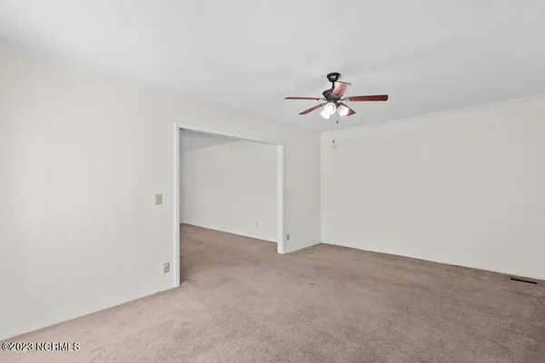 $1,500 | 219 Edgewood Drive, Jacksonville, NC 28546