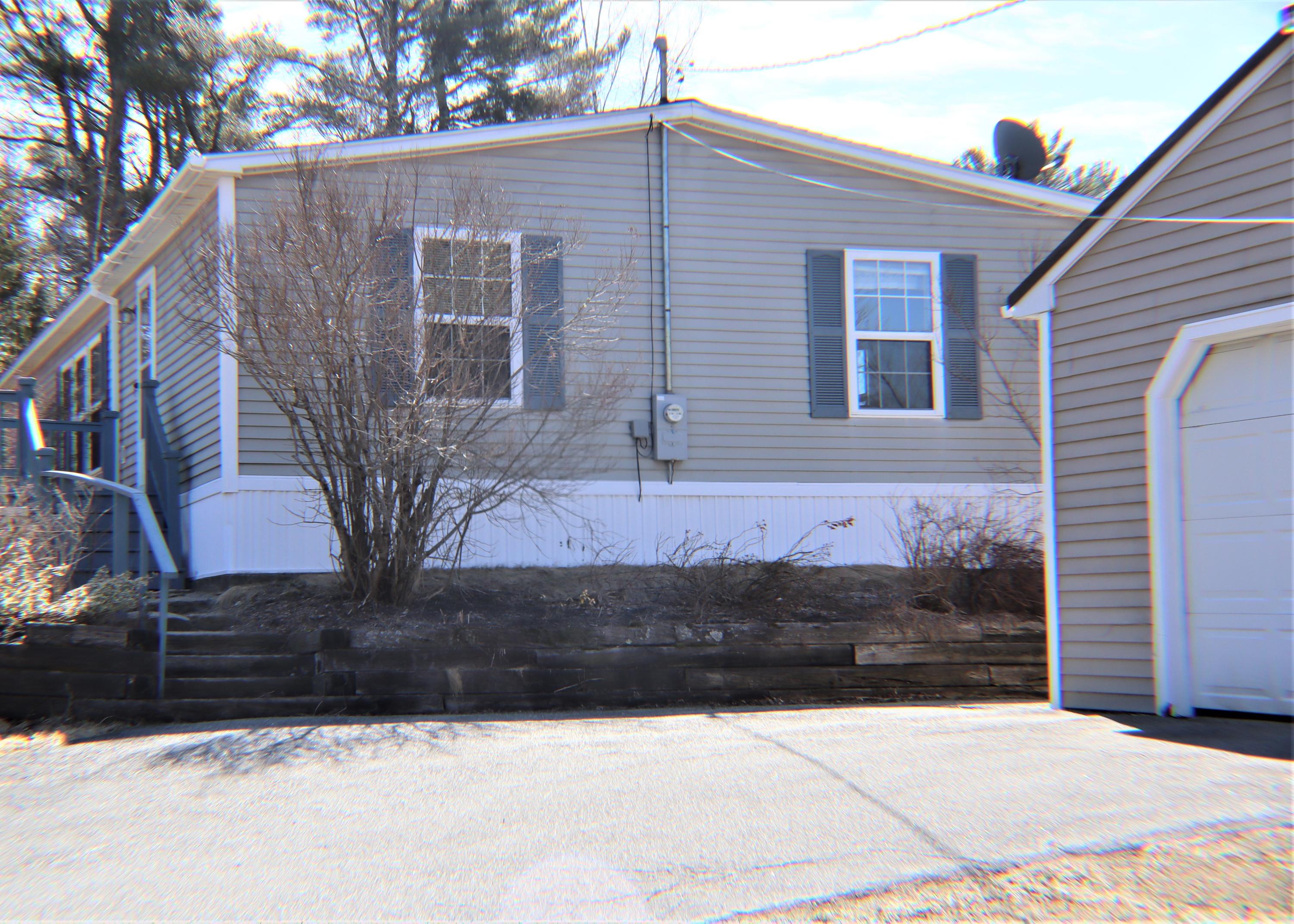 81 Jackson Road Waldoboro, ME 04572 - Photo 2 of 14 IMG_1374 (2)
