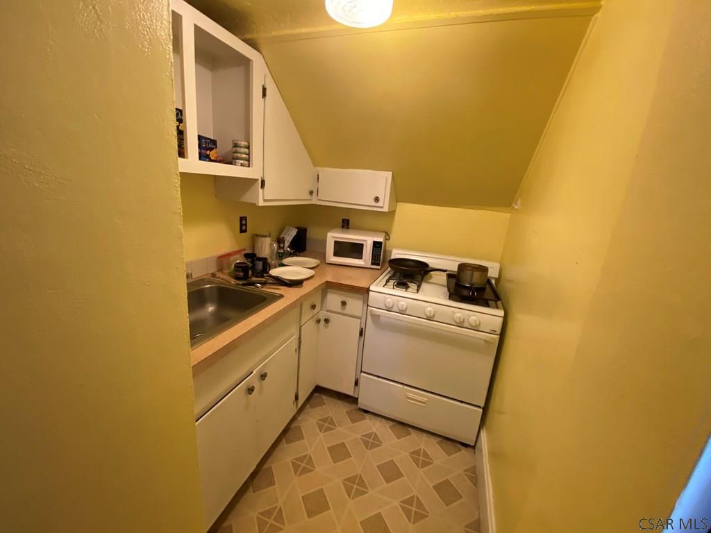 140-142 Rambo Street Johnstown, PA 15905 - Photo 20 of 26