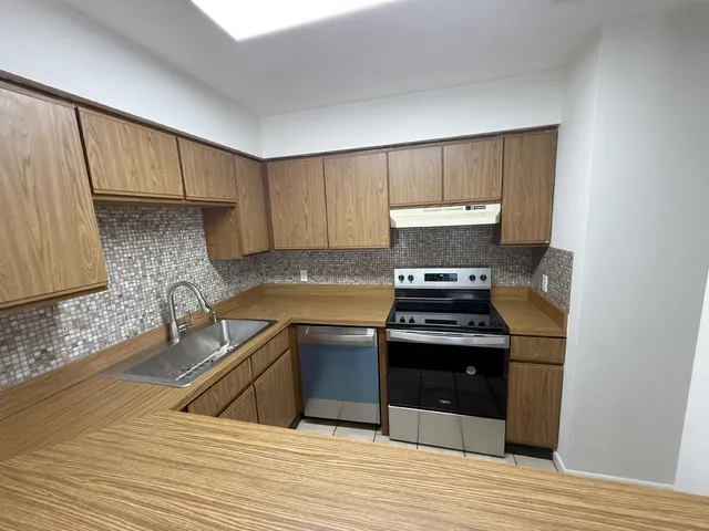 $1,250 | 3815 Osprey Circle, Unit D, St. Augustine, FL 32086