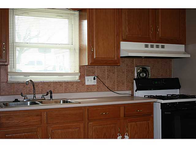 1543 Fall Brook Road, Unit RIVER BEND Columbus, OH 43223 - Photo 7 of 11
