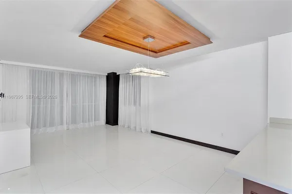 $4,500 | 55 Southeast 6th Street, Unit 1607, Miami, FL 33131