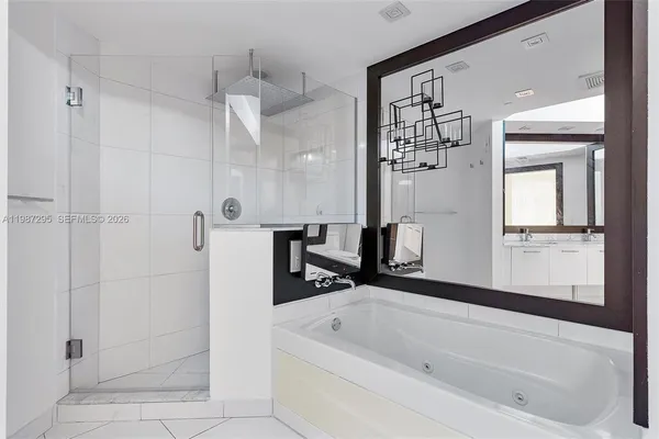 $4,500 | 55 Southeast 6th Street, Unit 1607, Miami, FL 33131