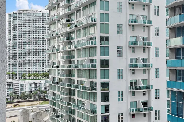 $4,500 | 55 Southeast 6th Street, Unit 1607, Miami, FL 33131
