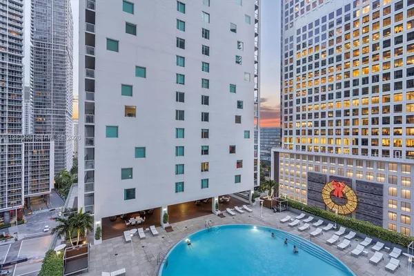 $4,500 | 55 Southeast 6th Street, Unit 1607, Miami, FL 33131