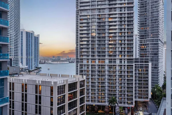 $4,500 | 55 Southeast 6th Street, Unit 1607, Miami, FL 33131