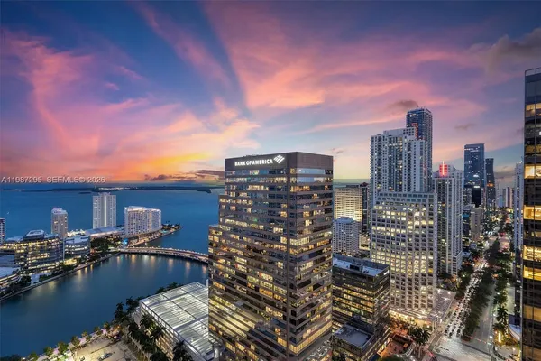 $4,500 | 55 Southeast 6th Street, Unit 1607, Miami, FL 33131