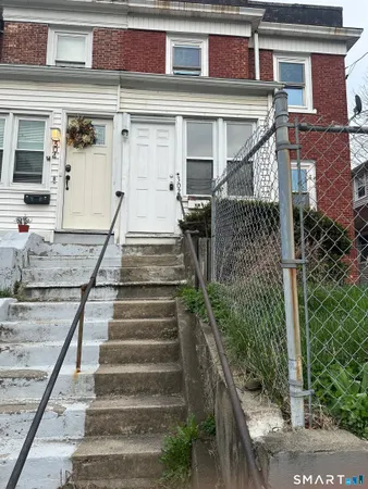 $324,900 | 302 Dover Street, Bridgeport, CT 06610